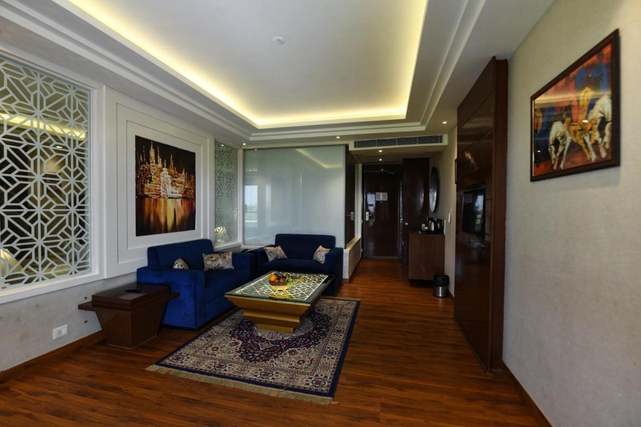 Stardom Resort Τζαϊπούρ Εξωτερικό φωτογραφία