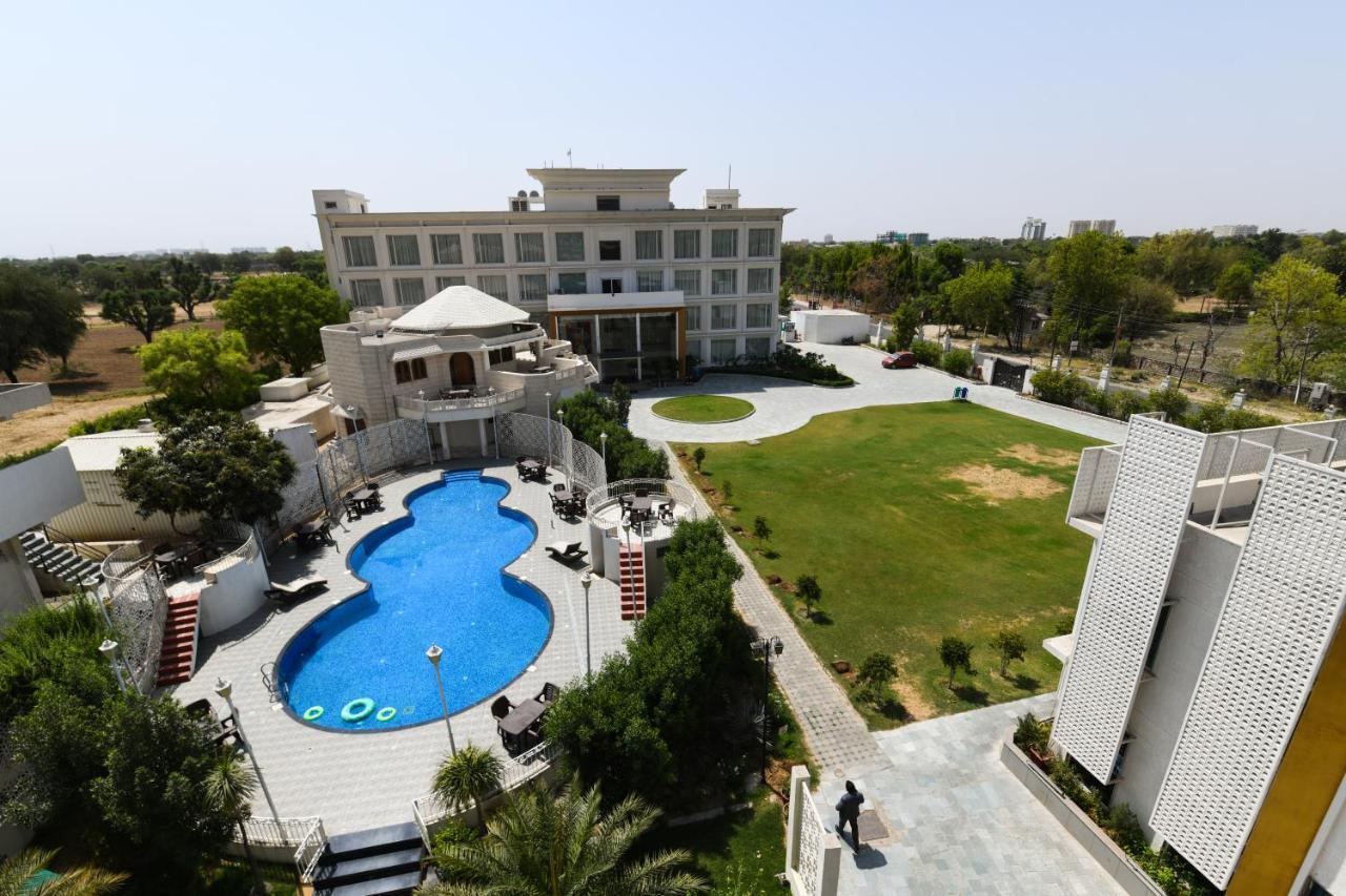 Stardom Resort Τζαϊπούρ Εξωτερικό φωτογραφία