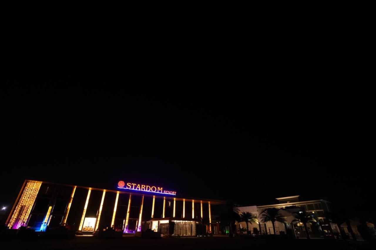 Stardom Resort Τζαϊπούρ Εξωτερικό φωτογραφία